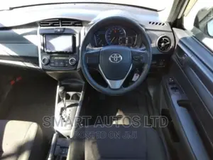 Toyota Corolla Fielder 2017 White