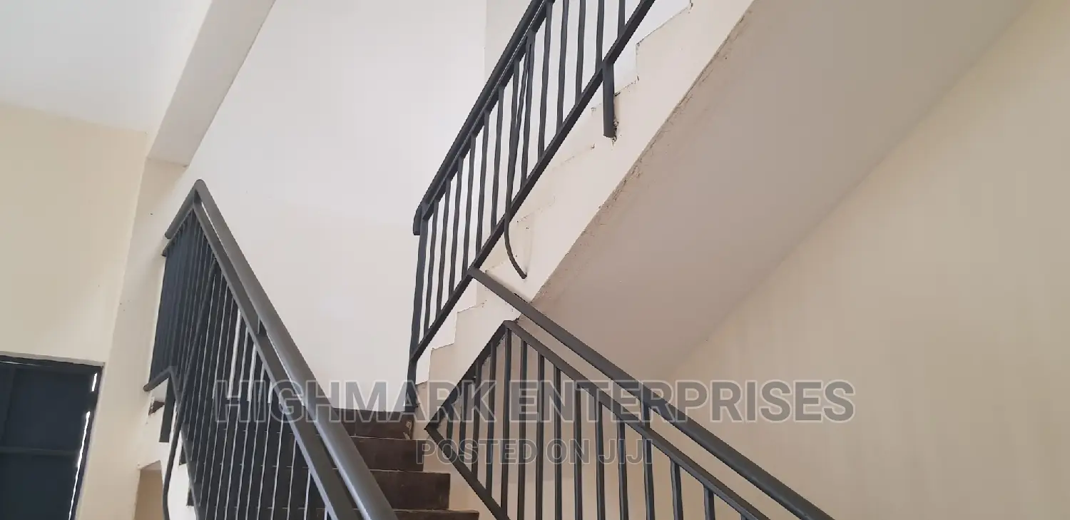 Athiriver;6000 Sq Ft Space to Let