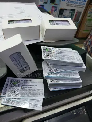 Customized Business Card Printing and Designing