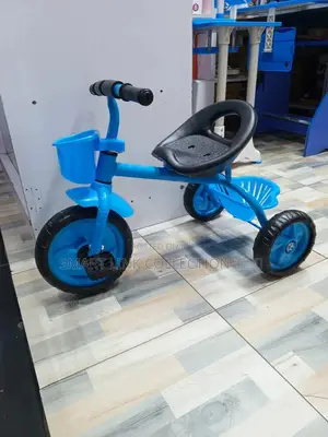 Baby Tricycle at 3200