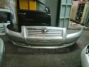 Toyota Avensis 2003/2005 Front Bumper Complete With Grille