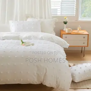 Luxury Tufted Duvet Cover Set