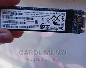 San Disk 256gb SSD
