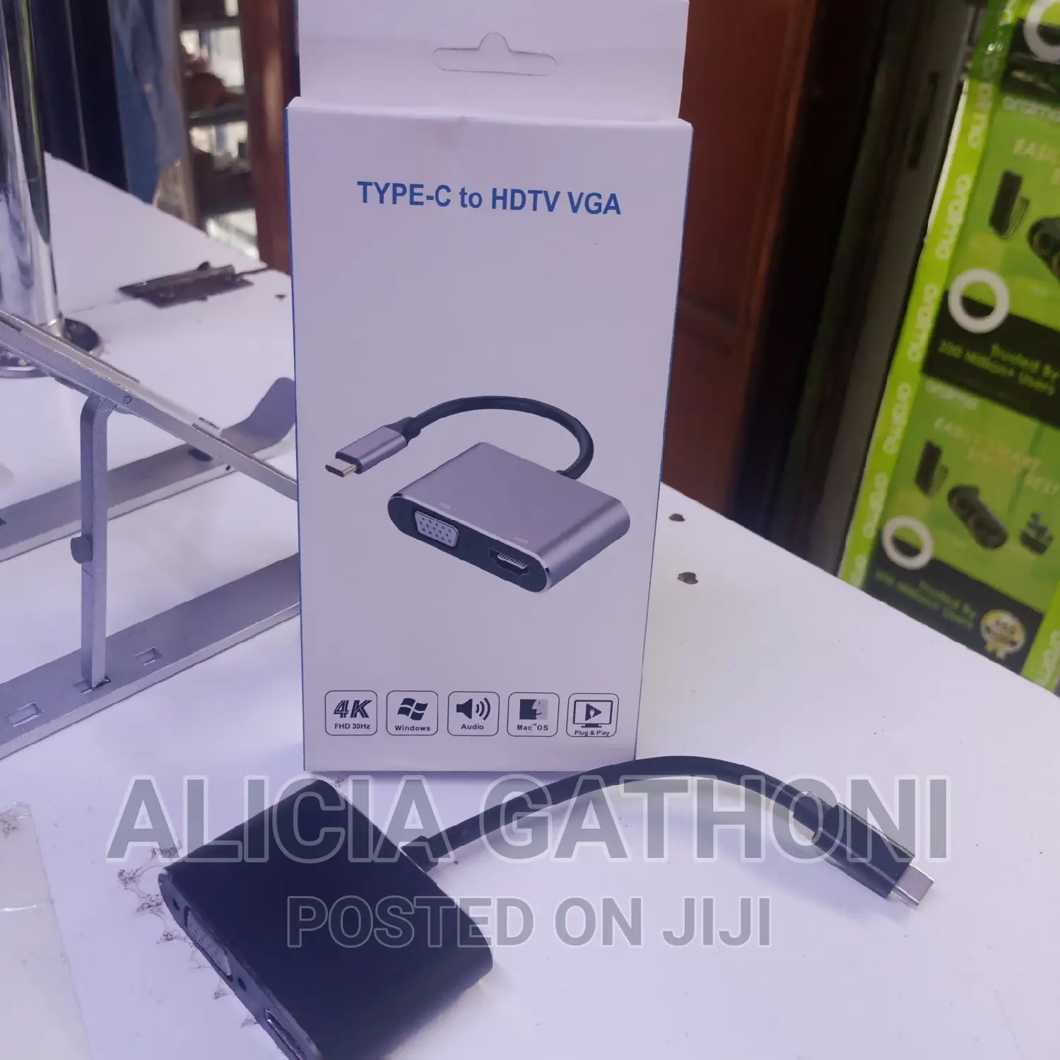 Type C to HDMI and VGA Adapter Plug Play