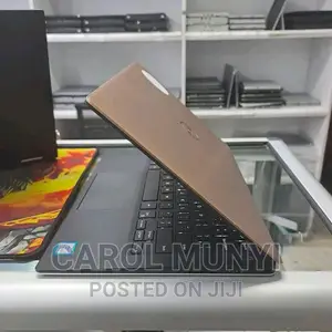 New Laptop Dell XPS M1730 8GB Intel Core I5 SSD 256GB