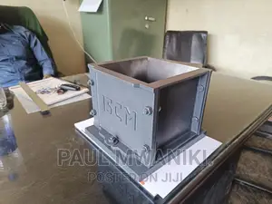 Concrete Cast Iron Cube Mould-Perfect Casting Oiled Surface