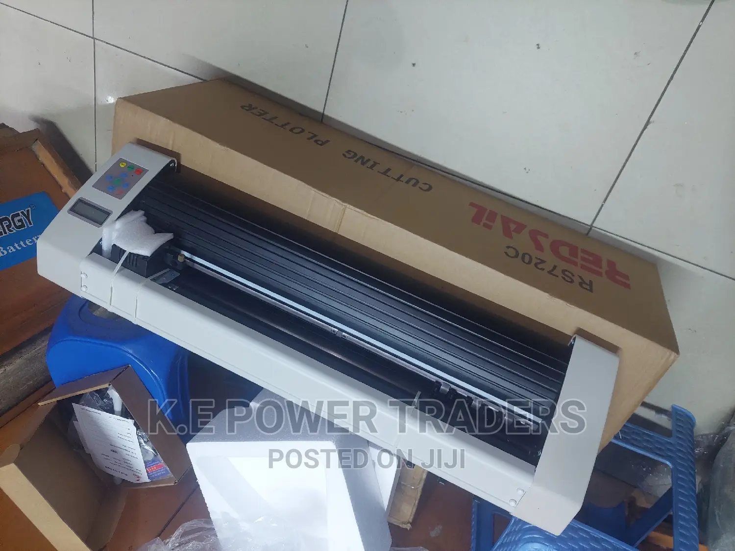 Proffesional Vinyl Cutting Plotter