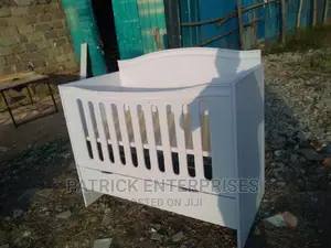Morden MDF/Wooden Baby Cot 4 by 2 Fitts