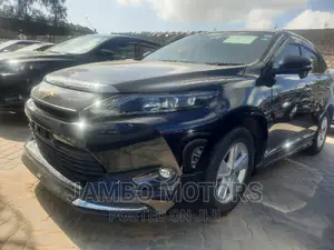 Toyota Harrier 2.0 2016 Black