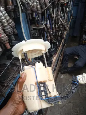 Fuel Pump for Serena on Sale