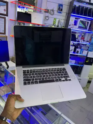 Laptop Apple MacBook 2014 16GB Apple M1 Pro SSD 512GB