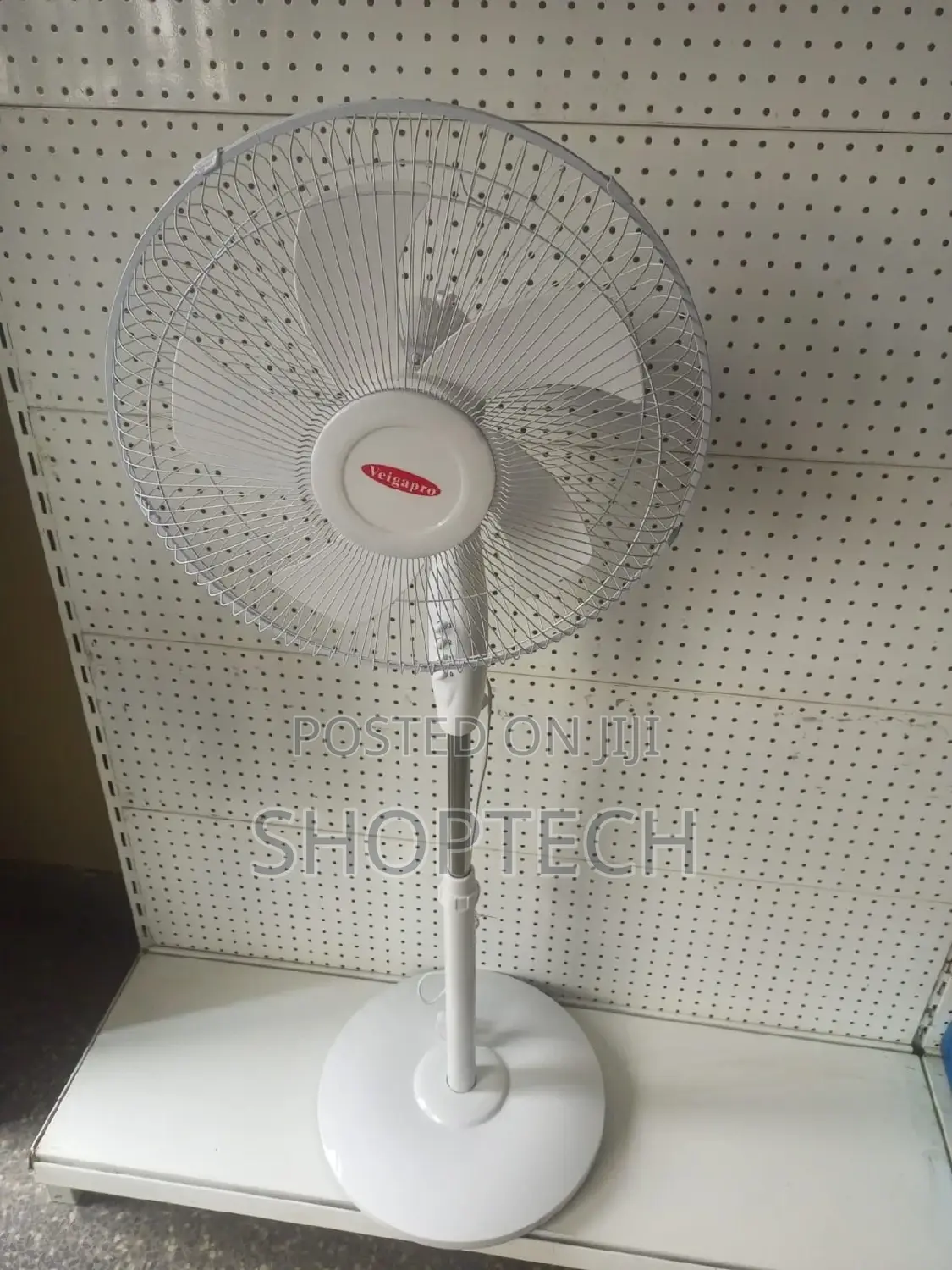 *Veigapro Standing Fan 16" Round Base