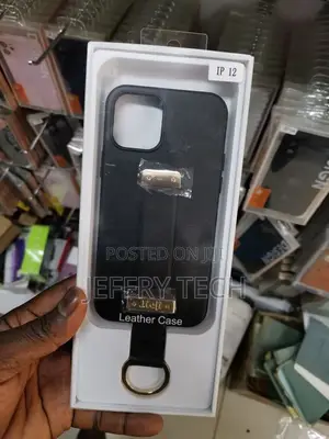 Leather iPhone Case "Strap Case" - iPhone 12 Black