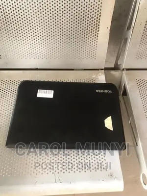 New Laptop Toshiba Satellite C55 4GB Intel Core I3 HDD 500GB