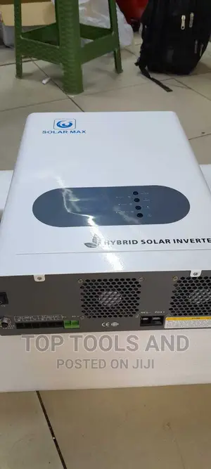 Solar Max 12 v 2.5 KVA Pure Sine Wave Hybrid Solar Inverter.
