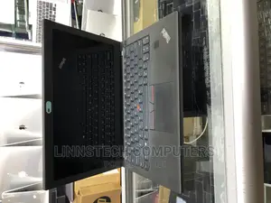 Laptop Lenovo ThinkPad X270 8GB Intel Core I7 SSD 256GB