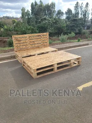 Pallet Bed- 6*6 Blazed and Detachable Pallet Bed. (#SH03 )
