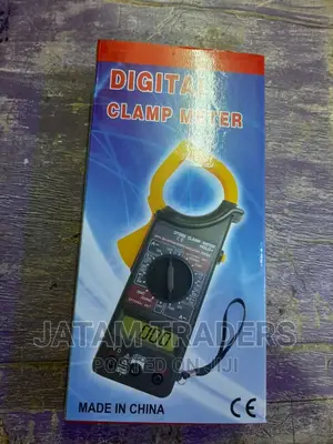 Digital Clamp Meter
