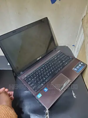 Laptop Asus E406SA 4GB Intel Core I5 HDD 500GB