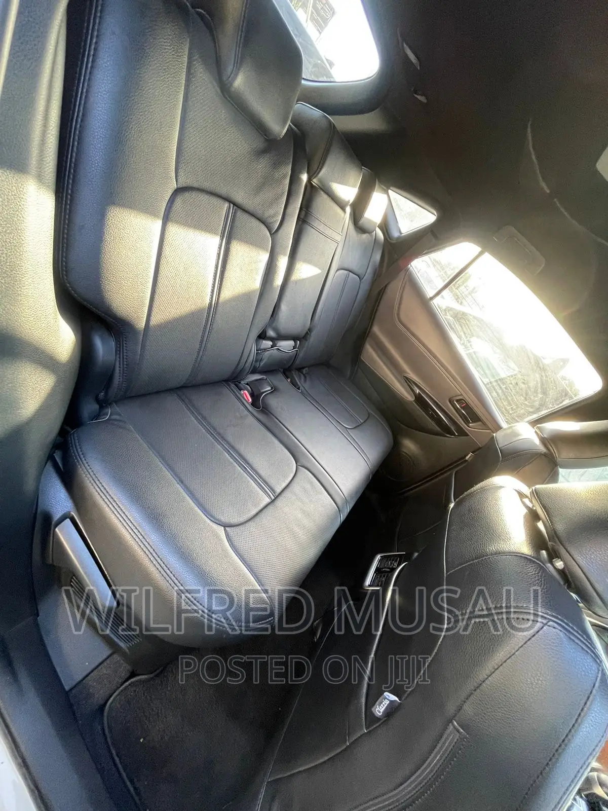 Toyota Harrier 2.0 2017 White