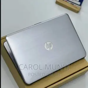 New Laptop HP 348 G4 8GB Intel Core I5 SSD 256GB