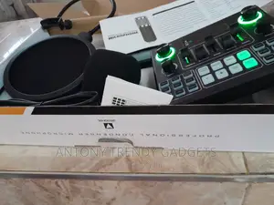 Microphone Kit With V8 Sound Card, Condenser Microphone Bun
