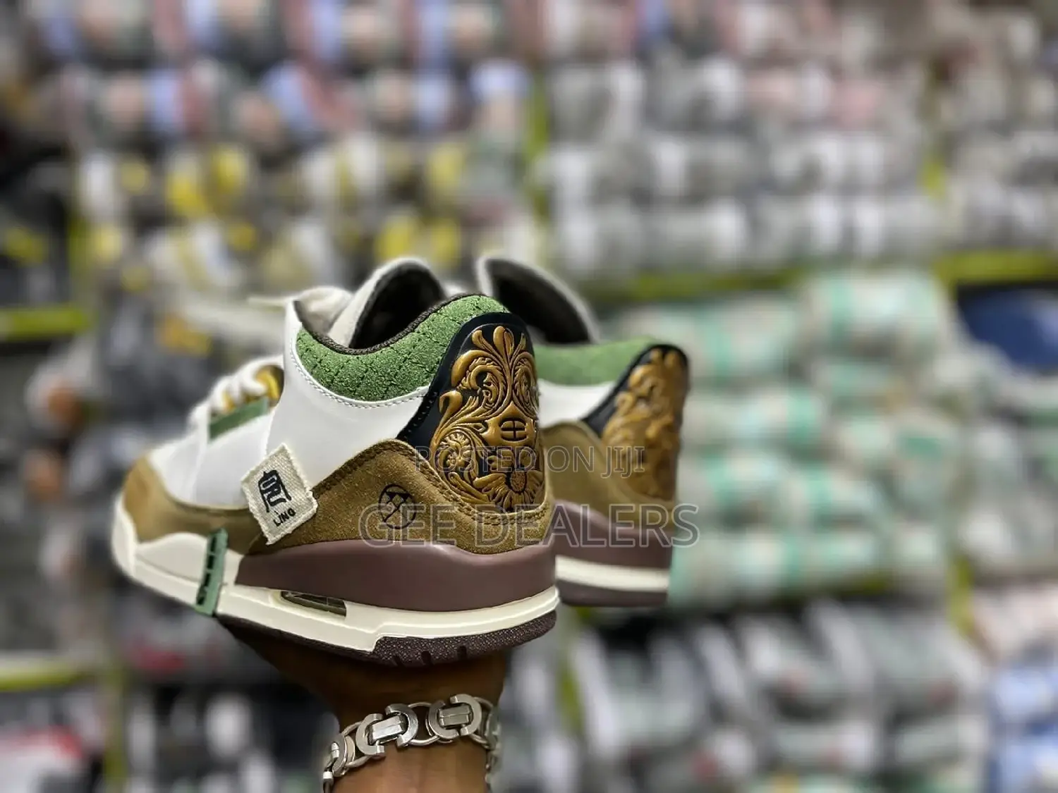 Jordan 3 Tiger Sneakers