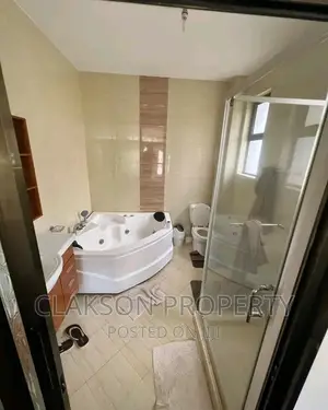 2bdrm Apartment in Valley Arcade, Lavington for sale