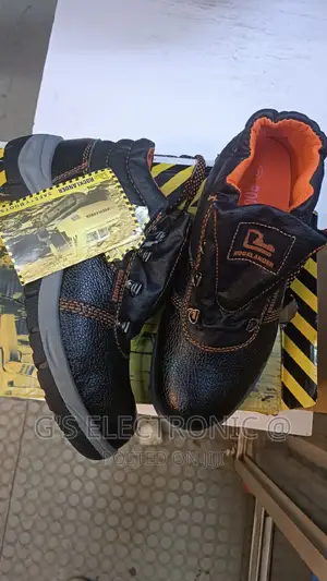 Safety Boots Rockrander Size 39-45