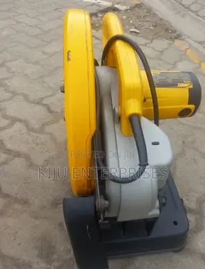 Chop -Saw Dewalt Brand Machine