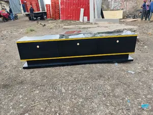 Tv Stand With Glass Top (6ft)