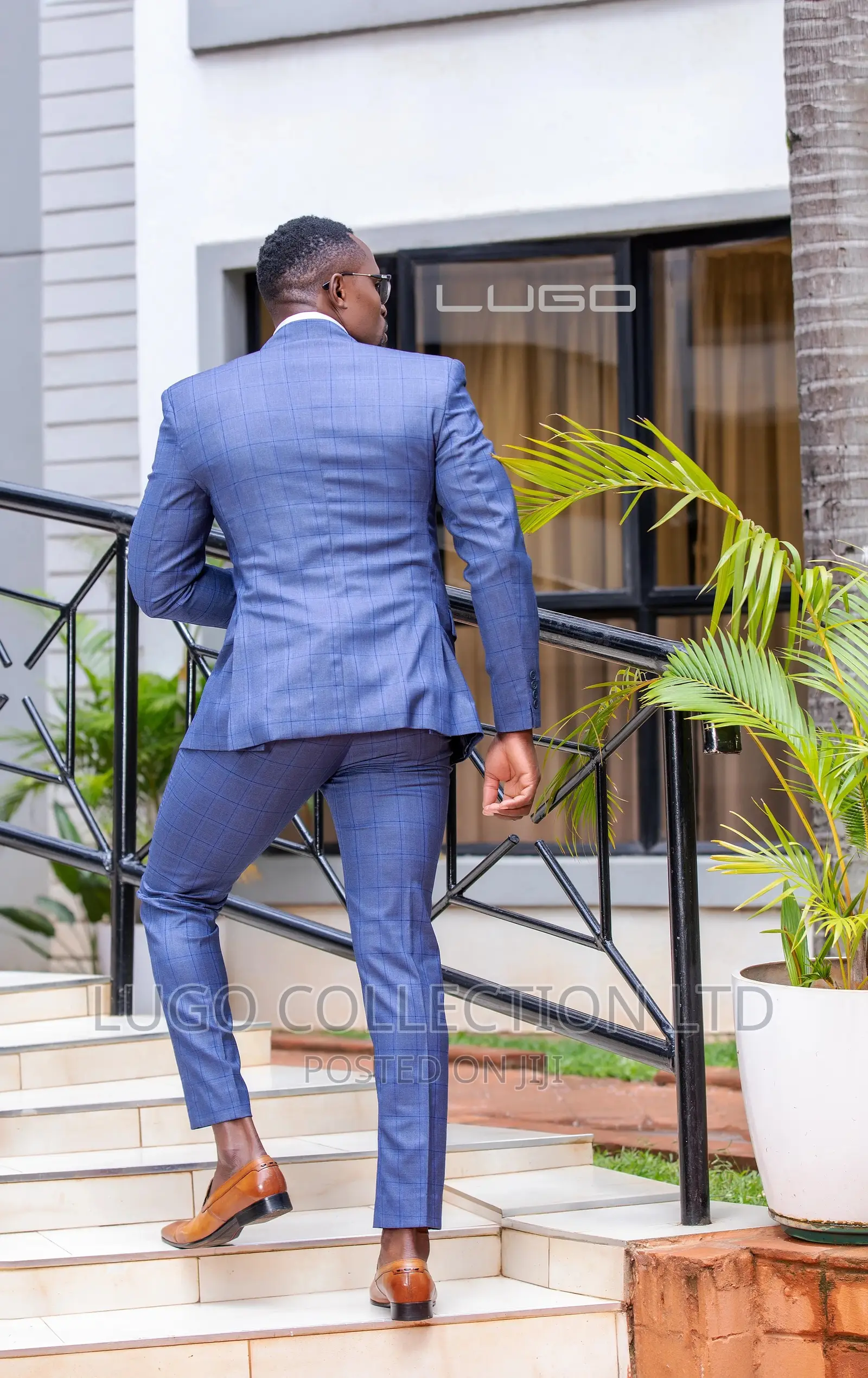 Suits.Checked Blue Suit