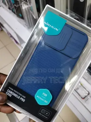 iPhone 15 Pro NILLKIN Camshield Pro PC Phone Case - Green