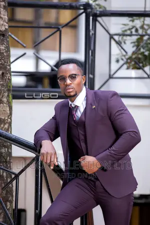 3 Piece Men’S Suit.Custom Made 3 Piece Suit