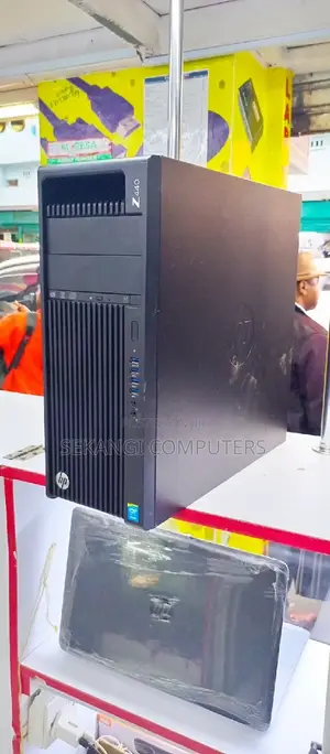 Desktop Computer HP Z440 8GB Intel Xeon HDD 1T