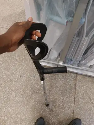 Elbow Crutches Pairt. - Open Cuff
