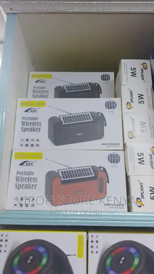 DG33 Bluetooth Speaker With Fm Solar Radio