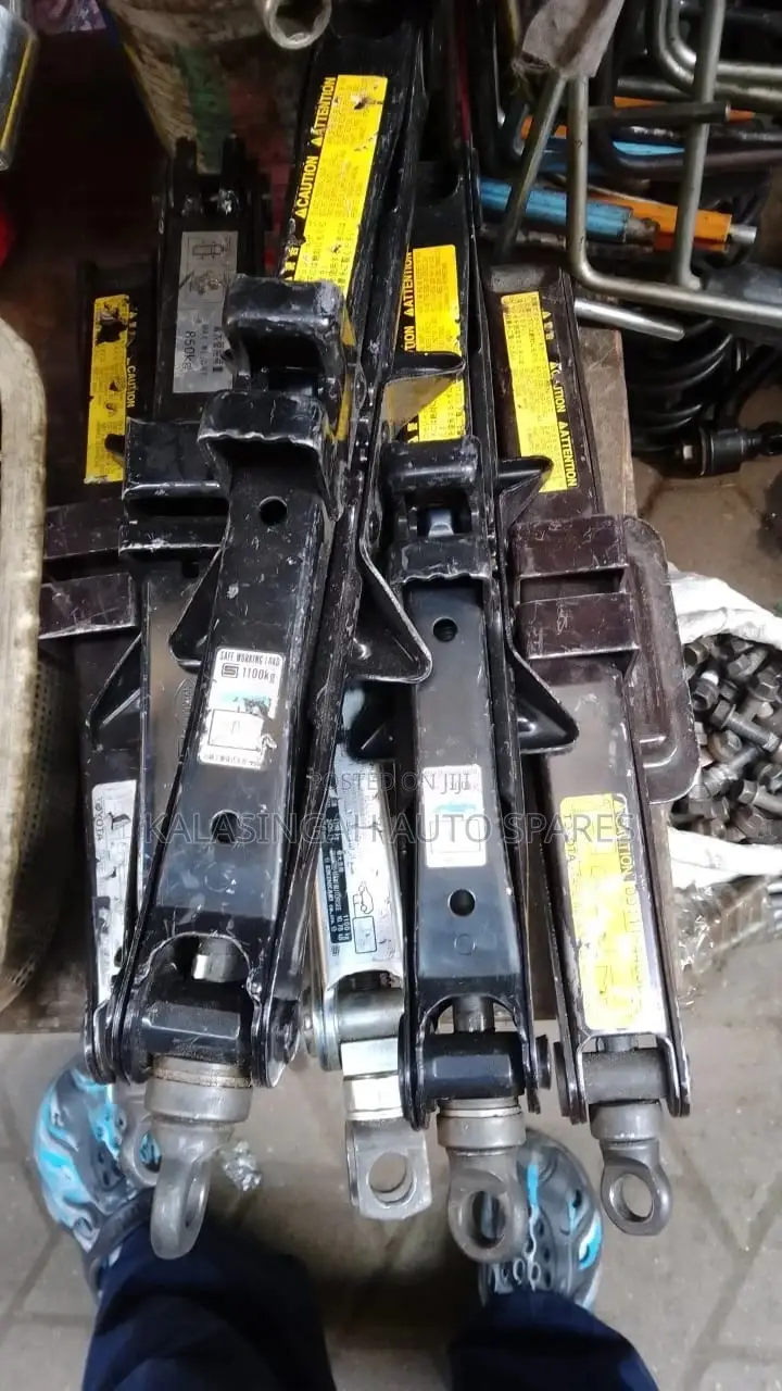 Car Scissor Jacks