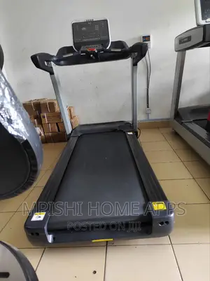 Merc V7 Commercial Treadmill