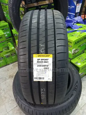 245/45r18 Dunlop Tyre