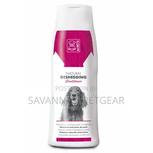 Dogs and Cats M-Pets Natural Deshedding Conditioner - 250ml
