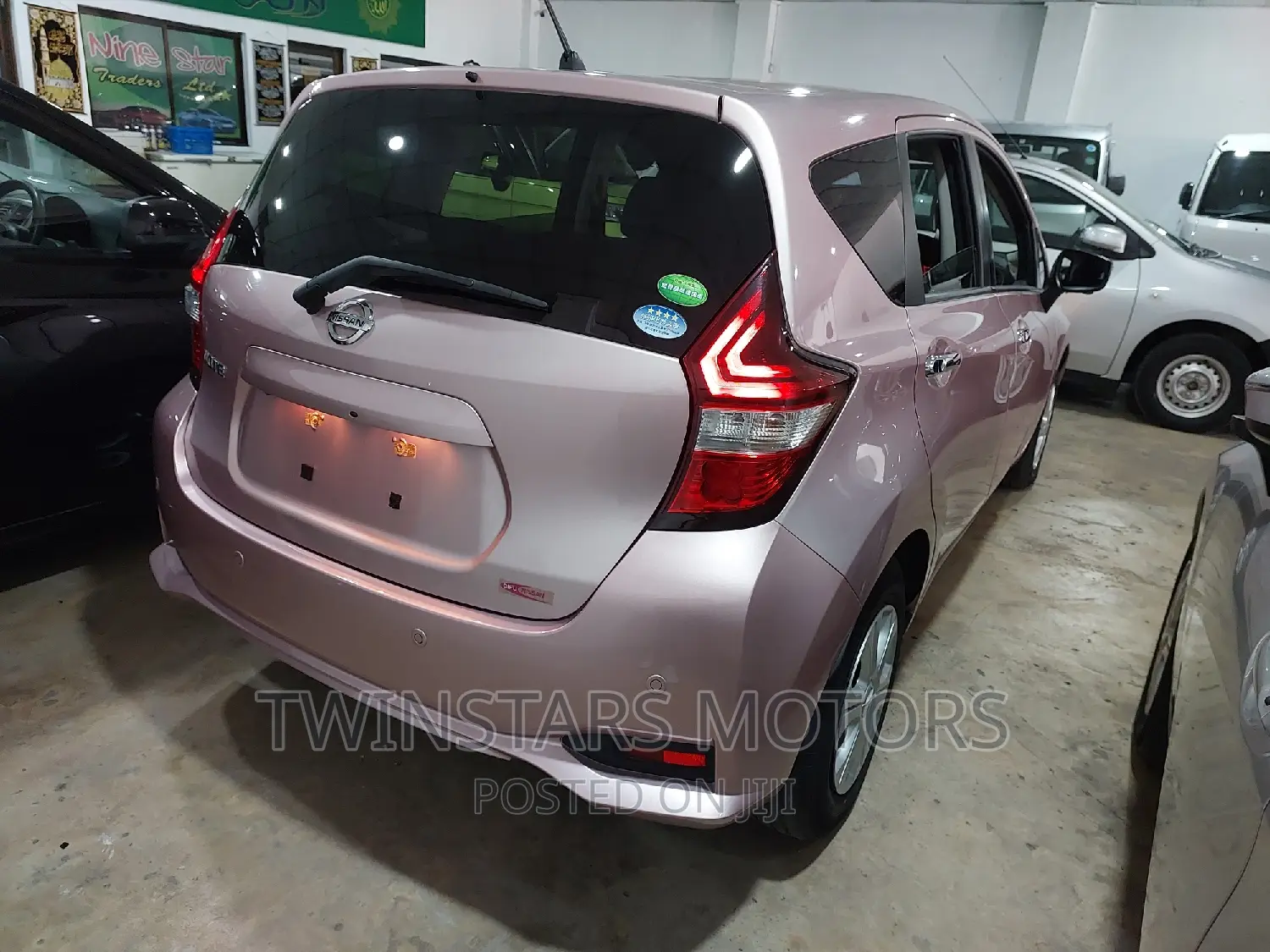 Nissan Note 1.2 Petrol 2017 Pink