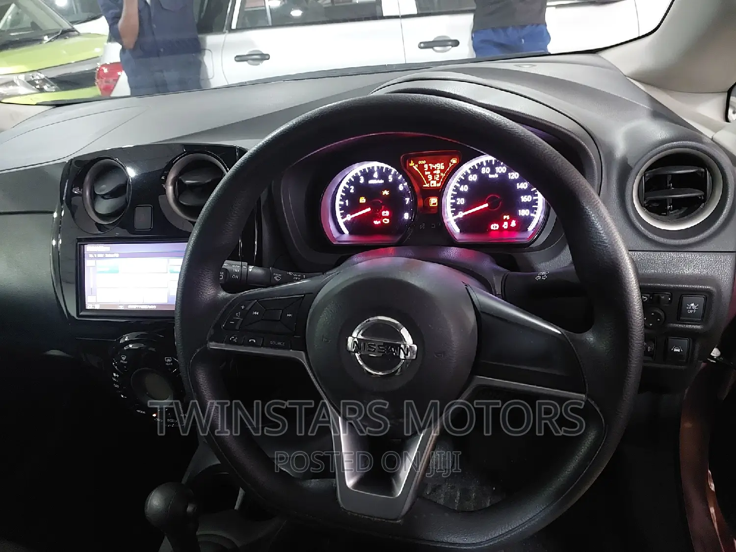 Nissan Note 1.2 Petrol 2017 Pink