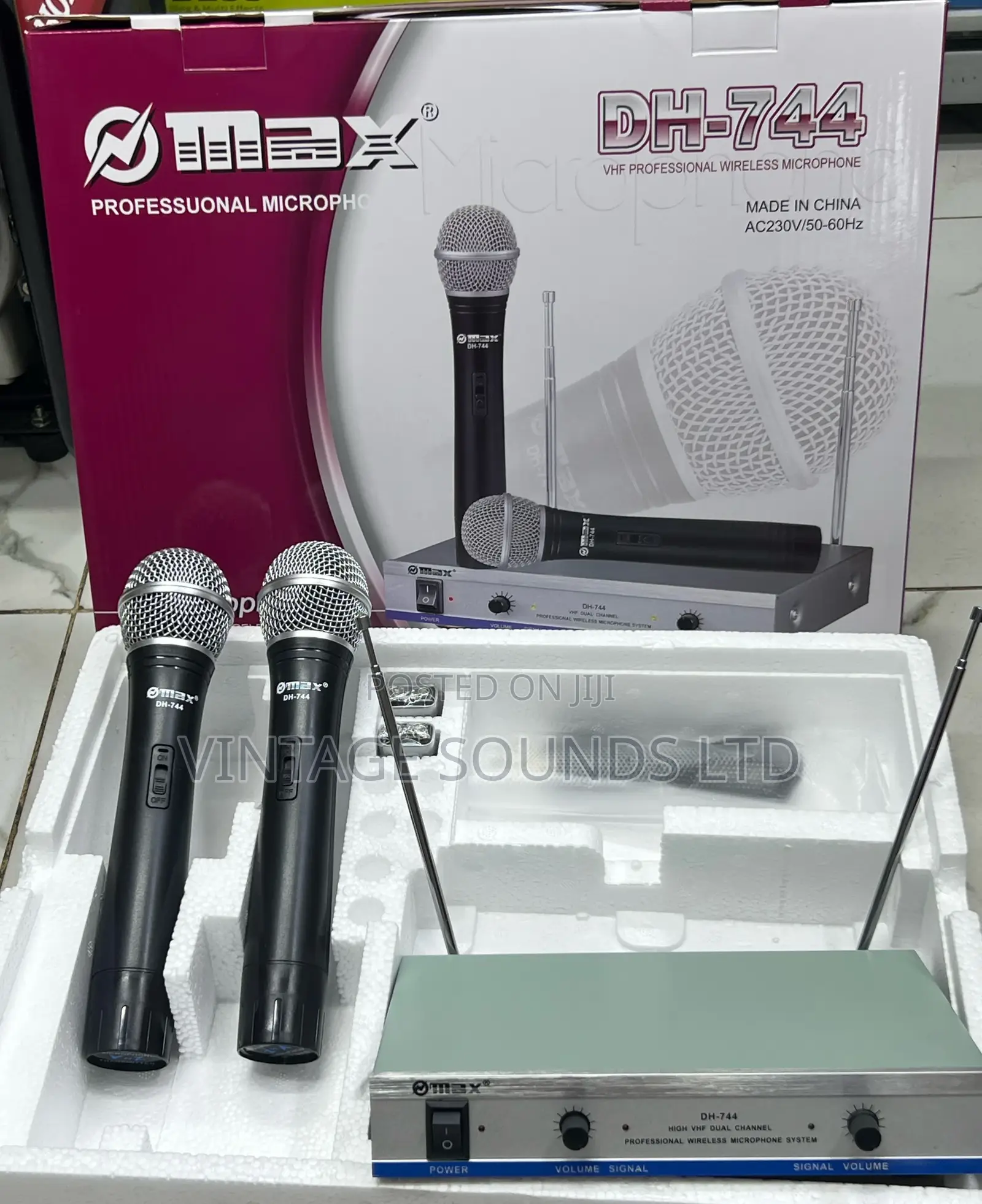 Original Max Wireless Microphone 744