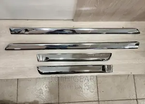 Land Cruiser FJ200 Body Chrome Door Mouldings LC