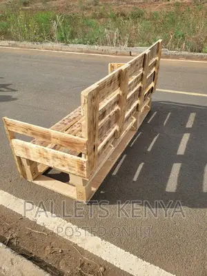 3/4 Seater Pallet Sofa .(#67)
