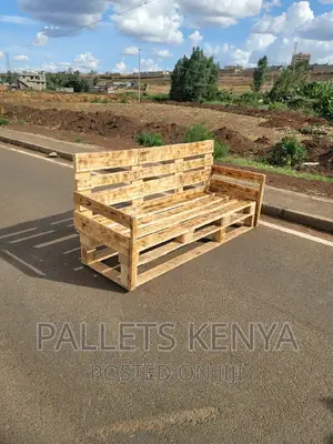 3/4 Seater Pallet Sofa. (#RH02)