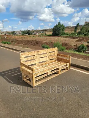 3/4 Seater Pallet Sofa. (#RH02)