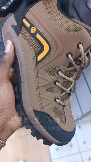 Hiking Boots Hiking Boots (37-45)