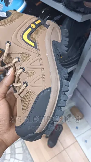 Hiking Boots Shoes (Best Quality)